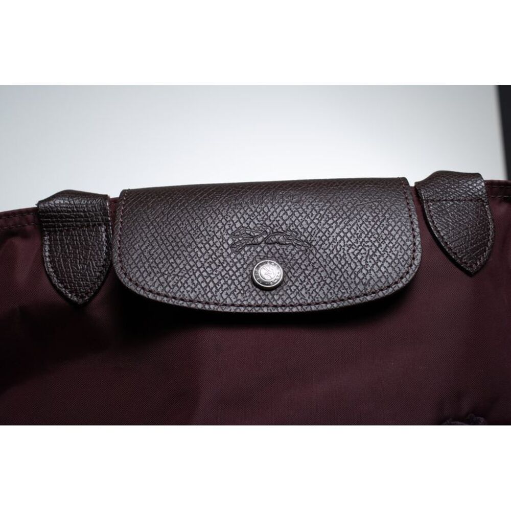 Longchamp, Le Pliage tote in burgundy - Picture 9 of 9